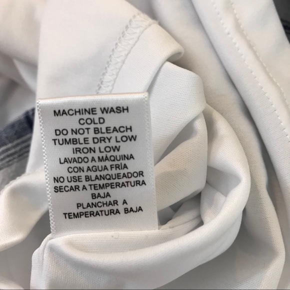 Large Blue & white blouse by Love Tree Los Angeles - Picture 6 of 6